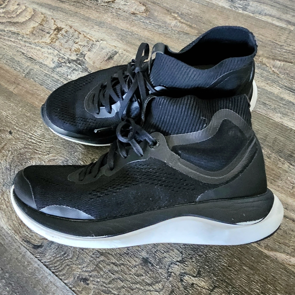 Lululemon Sneakers, Women's Chargefeel Mid Workout Shoe, Size 9.5